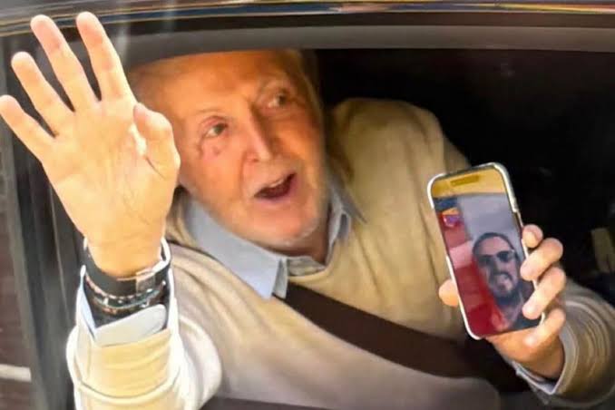Paul McCartney Shocks Fans with Surprise Appearance on Tour Bus