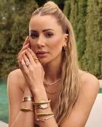 TSB executives Peter Navin and Richard Davies quit as new chief Debbie  Crosbie cuts costs