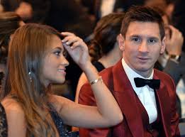 Does antonella roccuzzo have tattoos? Fifa Ballon D Or Lionel Messi Wears A Red Suit Cristiano Ronaldo In Tears And Wags Including Antonella Roccuzzo And Irina Shayk The Independent The Independent