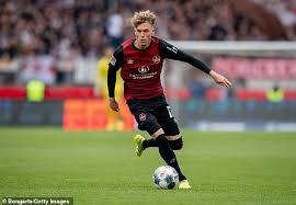 Brentford Prepare 5million Move For Germany U21 Star Robin Hack Aktuelle Boulevard Nachrichten Und Fotogalerien Zu Stars Sternchen