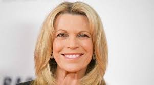 Cyndi Bray's Instagram, Twitter & Facebook