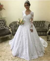 Pin By Dianne Thomas On Casamento S Wedding Dress Train Court Train Wedding Dress Ball Gown Wedding Dress