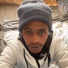 Which YouTube tutor is best for learning mixing and mastering?