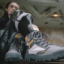 An astronaut from the people's republic of china | meaning, pronunciation, translations and examples. Destiny X Palladium Pampa Baggy Taikonaut Boots Bungie Store Eu