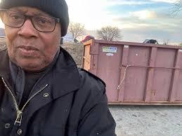 Tim Traver's Instagram, Twitter & Facebook