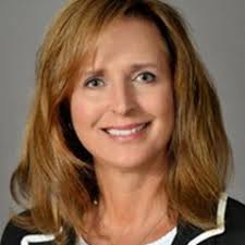 Cindy Looney's Instagram, Twitter & Facebook