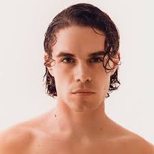 Contratar a Sen Serra