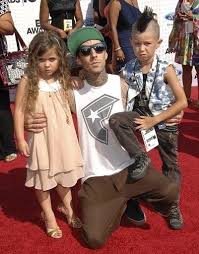 Jul 27, 2021 · feuding family. Travis Barker With Daughter Alabama Luella And Son Landon Asher Travis Barker S Kind Of A Legend Just Look At His Kids Travis Barker All Grown Up Rockstar
