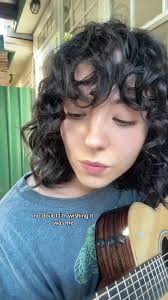 have just realised ive never shared the verse of this song hehe 🌿🩷  #singersongwriter #newartist #newmusic #acoustic #indie #lgbt #wlw #queer  #originalsong #lovesong