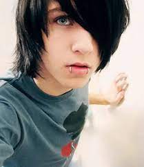 Chlectapatar Black Hair Blue Eyes Emo