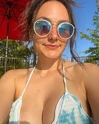 Joyce Spaude's Instagram, Twitter & Facebook