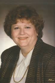 Carolyn Baum's Instagram, Twitter & Facebook