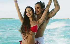 João miguel, primeiro filho do humorista whindersson nunes com maria lina, nasceu na noite deste sábado, 29, com apenas 22 semanas (cinco meses). Qlpk4 Oydsbkwm