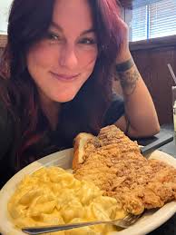 Gave it my all. Brook South does my fave Chicken Fry. I'm a brown gravy  girly for life.