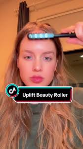 Ultimate Lift with Nurse Jamie Massaging Beauty Roller