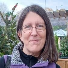 Paula Moreland's Instagram, Twitter & Facebook