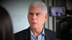 LoÚltimo || PDC expulsa a Rodolfo...