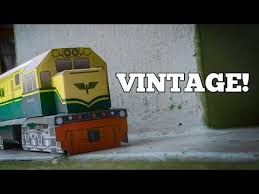 Download papercraft kereta api indonesia. Speed Draw Lokomotif Cc 201 83 31 Vintage Livery Papercraft Kereta Api Indonesia Youtube