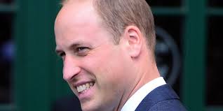 Hier lädt Prinz William Fussballfans zum Bier ein