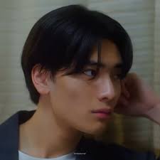 𝗫𝗮𝘃𝗶𝗲𝗿 𝗛𝘆𝘂𝗻𝗴 𝗜𝗜. added a new photo.