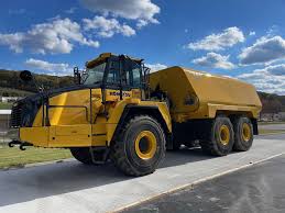 Komatsu HM400-3 Off-Highway Truck