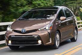 '40.8 km/l'*2 ─the new engine helps achieve a maximum thermal efficiency of 40%─. Evolution Of The Toyota Prius