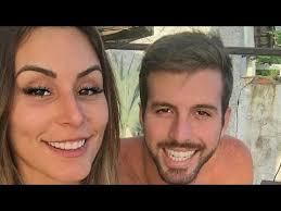 Learn details about claudinho matos net worth, biography, age, height, wiki. Ste E Claudio Explicam O Motivo Do Termino Deles De Ferias Com O Ex Brasil 2 Youtube