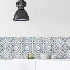 Cela nous permet de garantir une meilleure traçabilité et qualité du produit. Credence Adhesive Carreaux De Ciment Bertille Bleu Gris 40x200cm Vinyle Adhesif