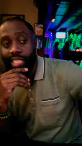 Late Night Confessions LIVE from New Orleans with @reginaldadetula  @bscottfromhiramclarke & @realrontheshow 12:37am