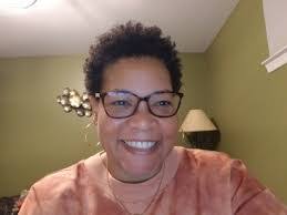 Rochelle Frazier's Instagram, Twitter & Facebook