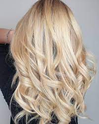 Powdered Blonde Long Curls Champagne Blonde Long Curls Hair Styles