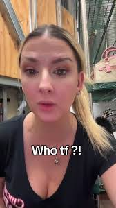 Heather Summer's Instagram, Twitter & Facebook