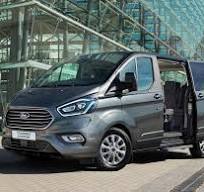 ford 9 seater minibus for