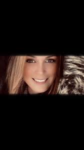 Sydney Nault's Instagram, Twitter & Facebook