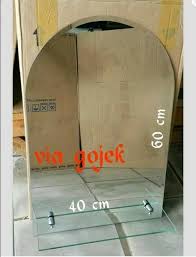 Pemakaian material kaca kamar mandi tidak terbatas hanya sebagai partisi shower, namun material kaca cermin adalah pemakaian yang essensial. Jual Kaca Cermin Wastafel Kamar Mandi Di Lapak Anugerah Ol Bukalapak
