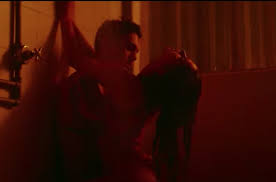 —> luan santana faz alterações nas redes sociais para lançamento do novo clipe —> luan santana revela quem será a morena de seu novo clipe —> luan santana surpreende ao beijar gkay em teaser para novo clipe. Luan Santana E Modelo Se Pegam Debaixo Do Chuveiro Em Clipe De Morena