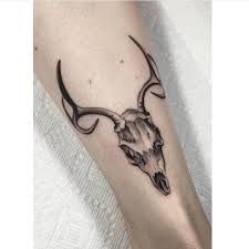 Gritnglory On Instagram Georgia O Keeffe Skull Tattoo Done By Callyjoart This Week At Grit N Glory For Appointment Tattoos Norse Tattoo Viking Tattoos