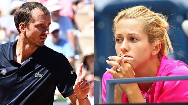 Watch: Medvedev's wife tells him to "Behave" during heated on-court  argument at Roland Garros 2026 - SportsTak