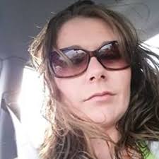 Carmon Hendriksen's Instagram, Twitter & Facebook