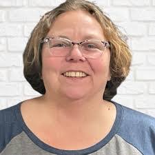 Lori Weese's Instagram, Twitter & Facebook