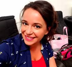 Tammy Munro's Instagram, Twitter & Facebook