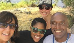 Two locum tenens NPs share their career paths