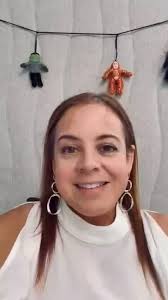 ¿Tienes —o conoces a alguien que tenga— una idea de negocio? 💡 Nosotros  tenemos el mapa. 🗺️, En este webinar te enseñamos a convertir ideas en  oportunidades reales., Encuentra el registro en nuestra ...