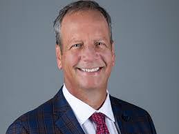 Garry Ward's Instagram, Twitter & Facebook