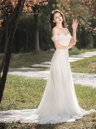 We did not find results for: Boho Schulterfreies Brautkleid Carmen Ausschnitt Spitze Chiffon Fliessend Mit Schleppe