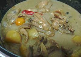 Hi semua, kali ini che nom nak kongsikan resepi ayam masak kurma. Resepi Kurma Ayam Sedap