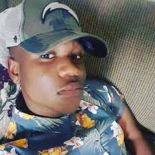 Kenyon Rashon Risher (@kenbornfly)