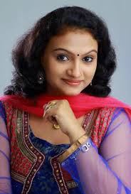 Kadal Kadannu Oru Maathukutty (2013)