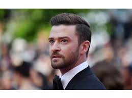 Justin Timberlake regresa vestido de Tom Ford