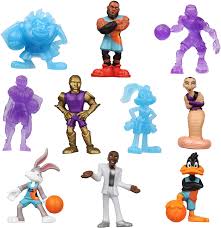 1 summer 1973/michael jordan's basketball dream 2 michael jordan's retirement from basketball 3 moron mountain 4 michael jordan's first baseball game 5 nerdlucks meets bugs bunny 6 michael jordan and his family 7 tune land meeting/the looney tunes challenge 8. Amazon Com Space Jam A New Legacy 2 Collectible 10 Pack Mini Figures With Basketball Bases Amazon Exclusive Toys Games